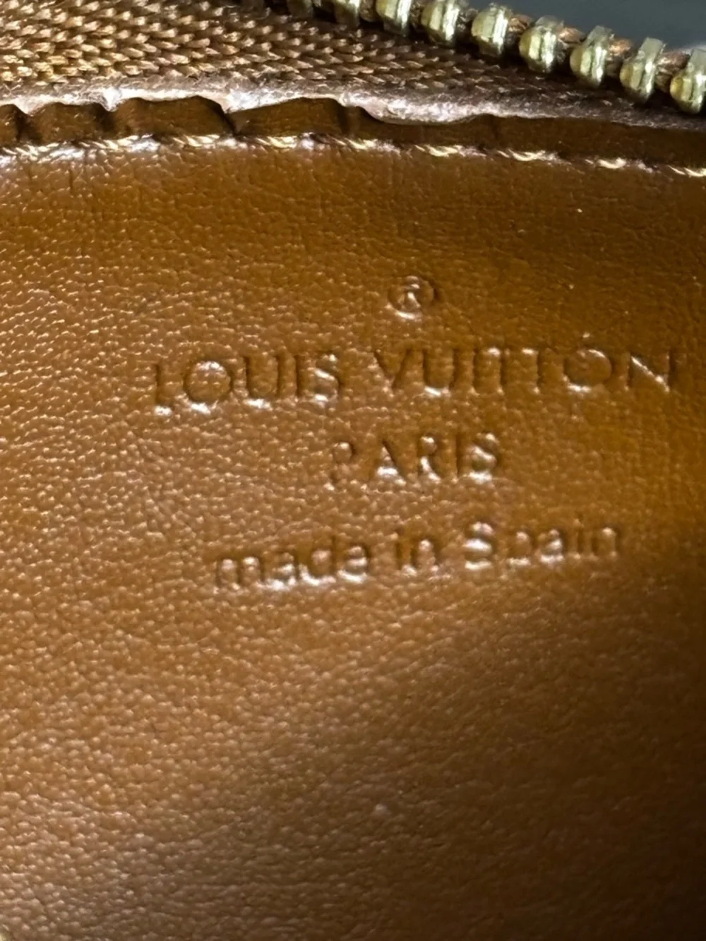 Louis Vuitton Vernis Pochette Cles Bronze Key Pouch Coin Card Holder w/ Box